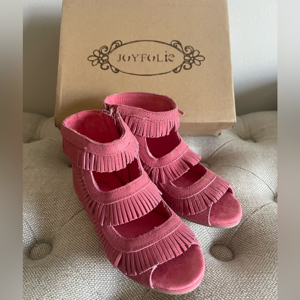 Joyfolie shoes for little girl, size 11, brand new / never worn